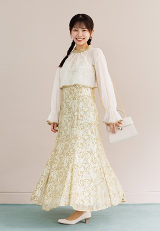 フラワー刺繍ドレス